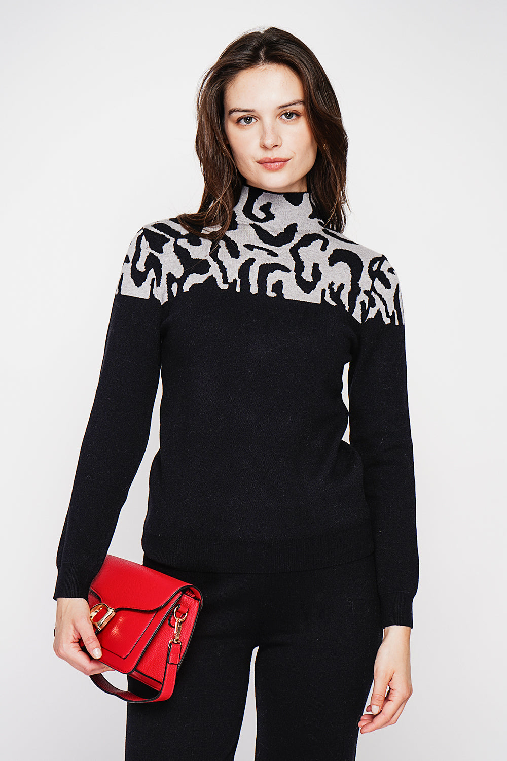 Leopard Knitted High Neck Sweater with Long Sleeves