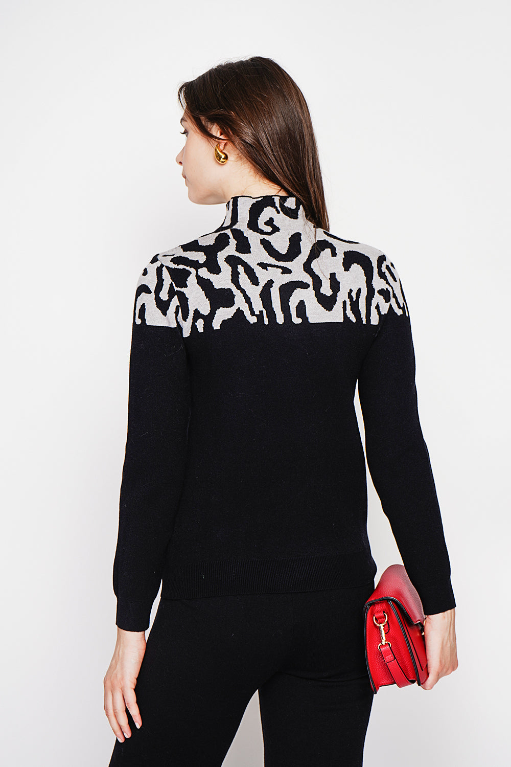 Leopard Knitted High Neck Sweater with Long Sleeves