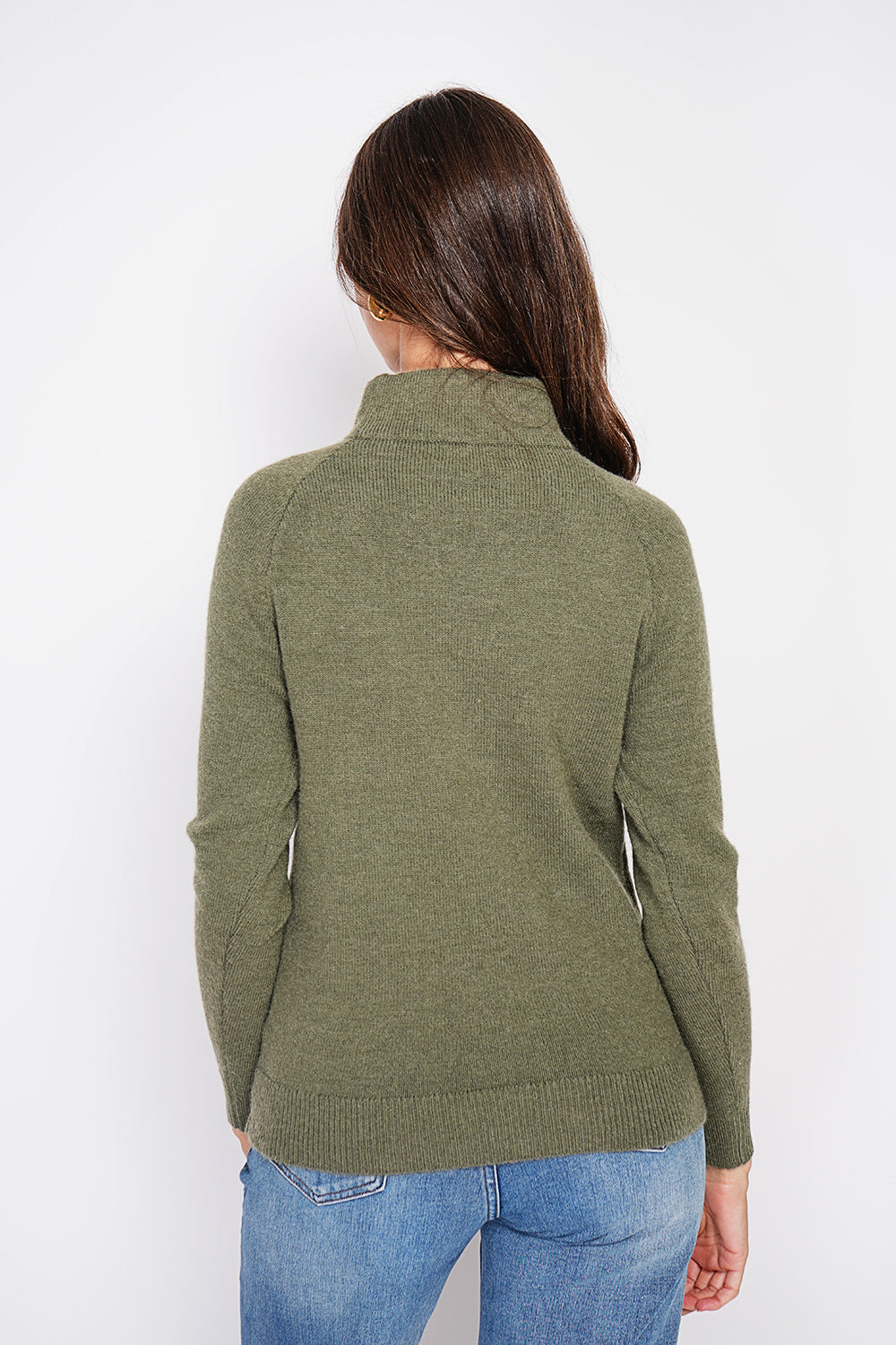 High-neck sweater with 2-ribbed buttoning and long sleeves