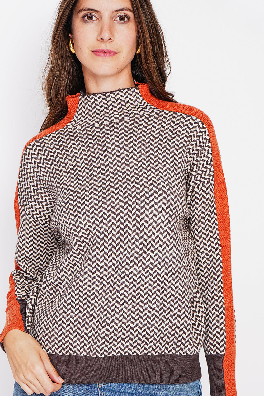 High neck sweater with fancy knit, oversized cut and long sleeves