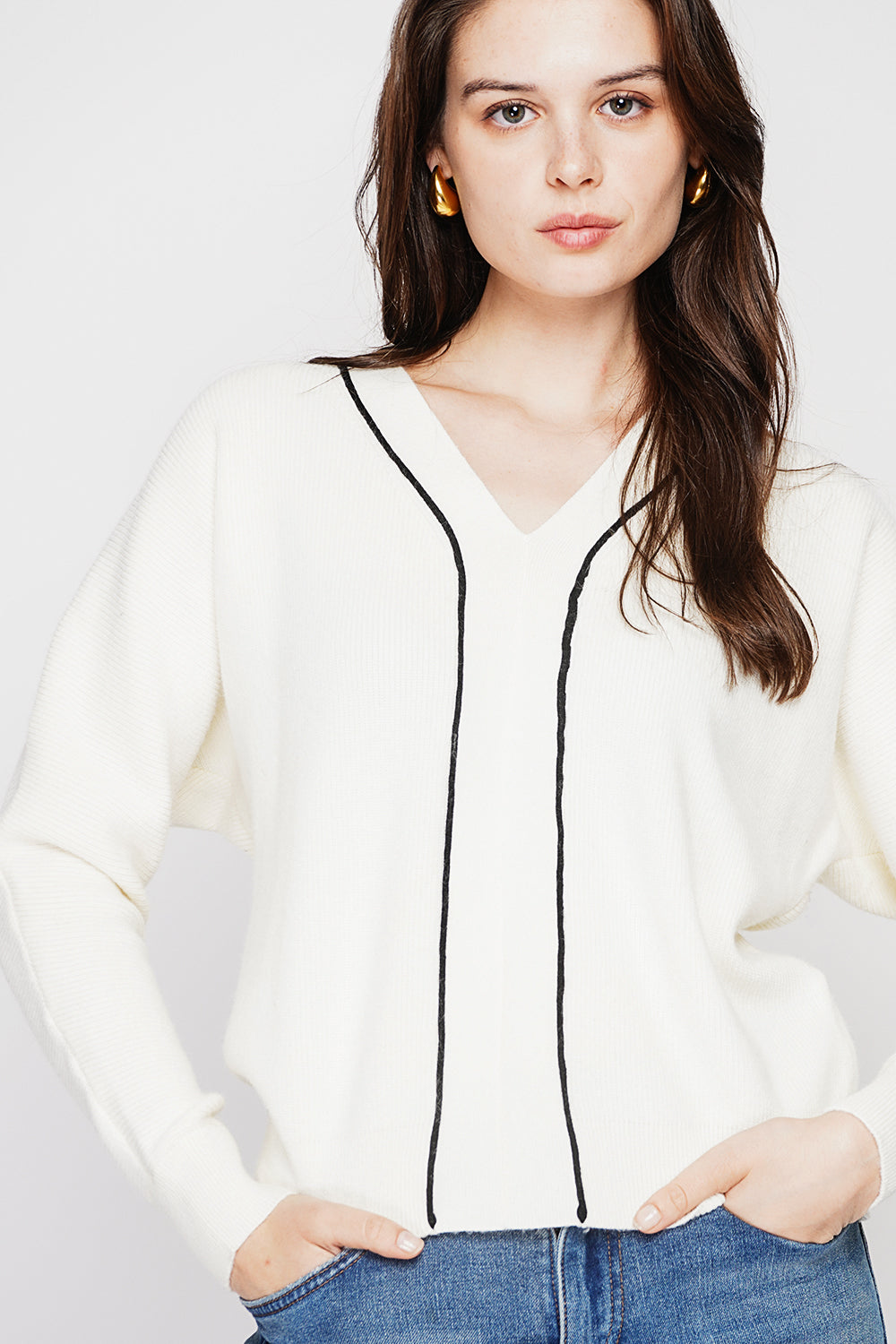 Oversized V-neck sweater with long sleeves