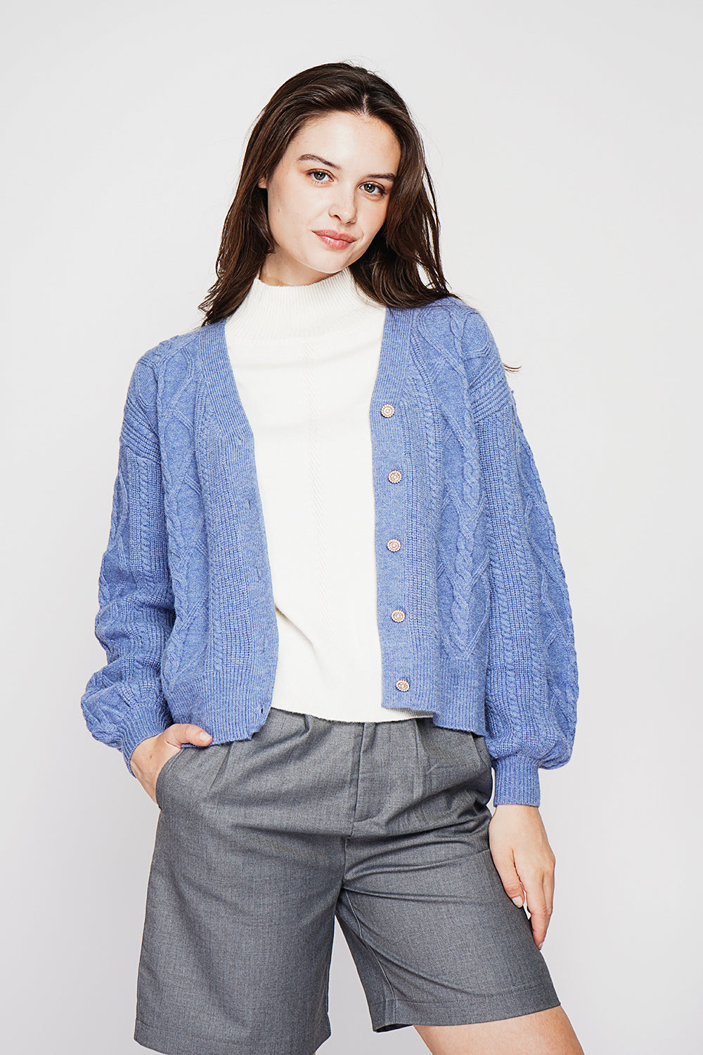 V-neck cardigan in fancy knit, oversized cut with long sleeves