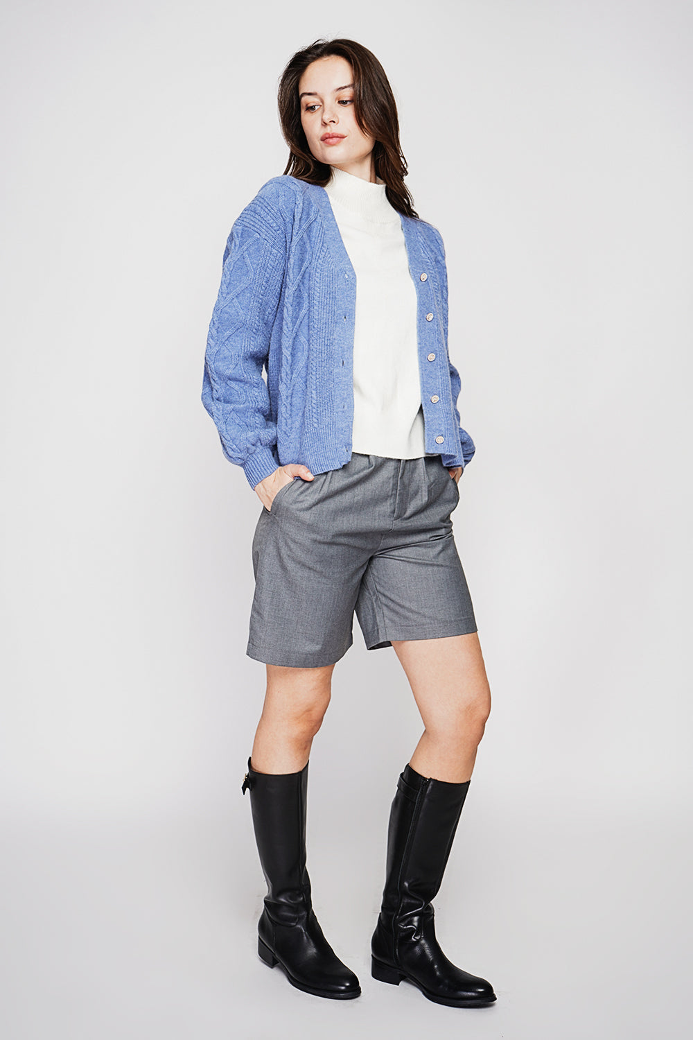 V-neck cardigan in fancy knit, oversized cut with long sleeves