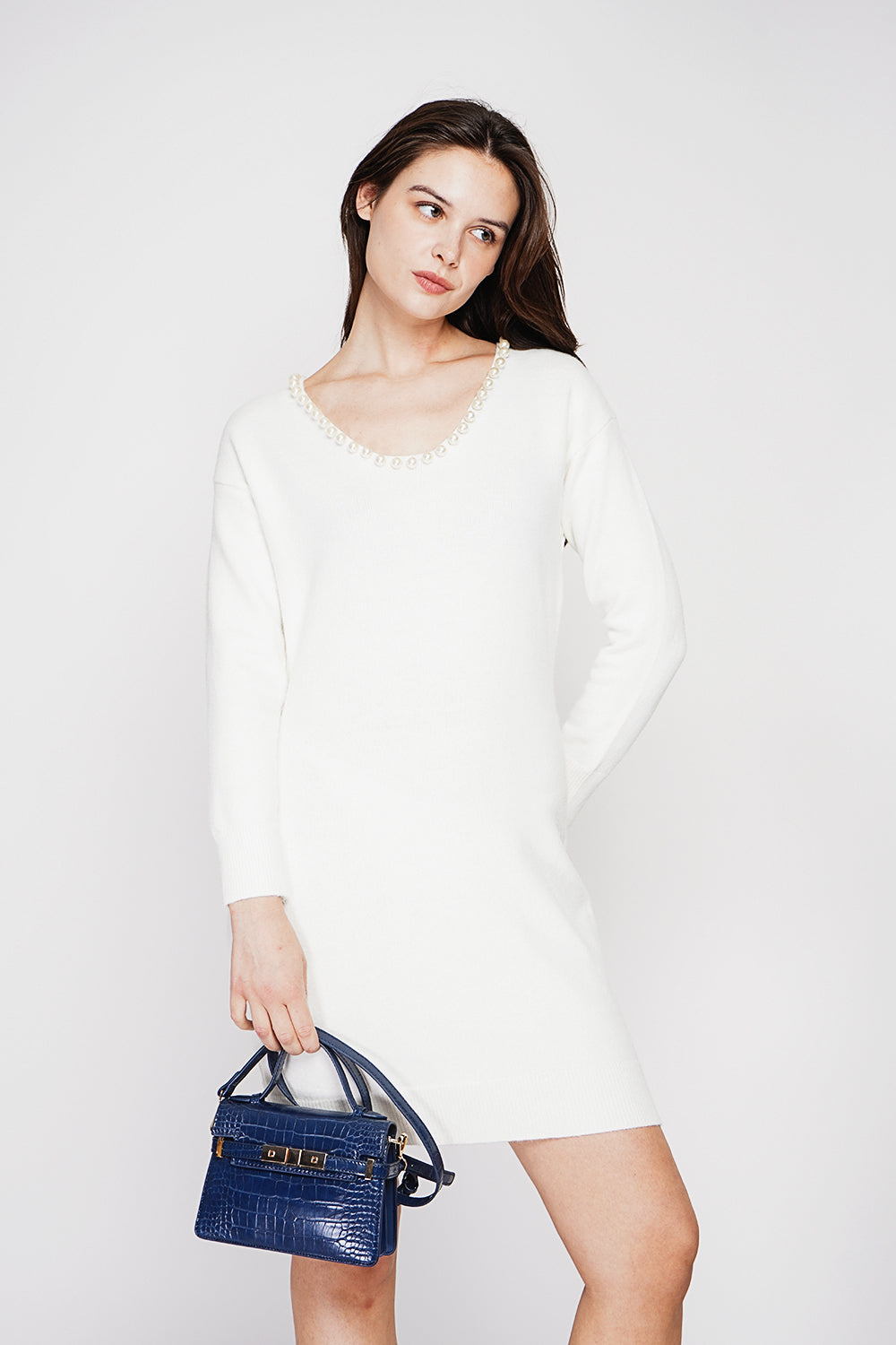 Oversized pearl collar dress with long sleeves – Off white – C&Jo
