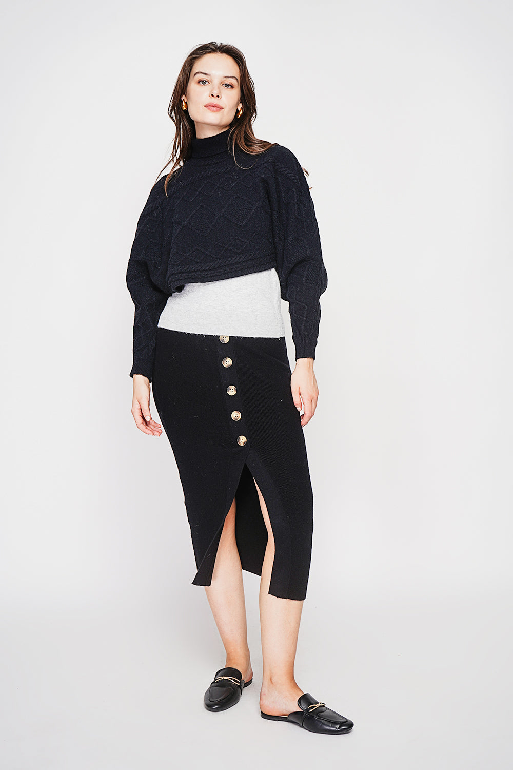 Poncho court col roulé torsadé – Noir – C&Jo