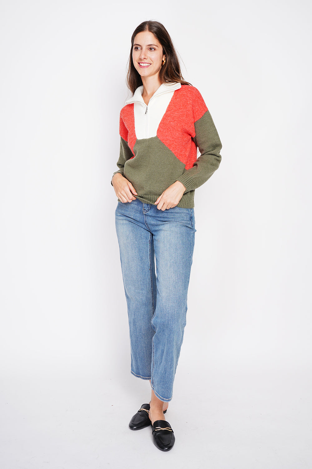 Oversized fit ribbed crew neck sweater with long sleeves