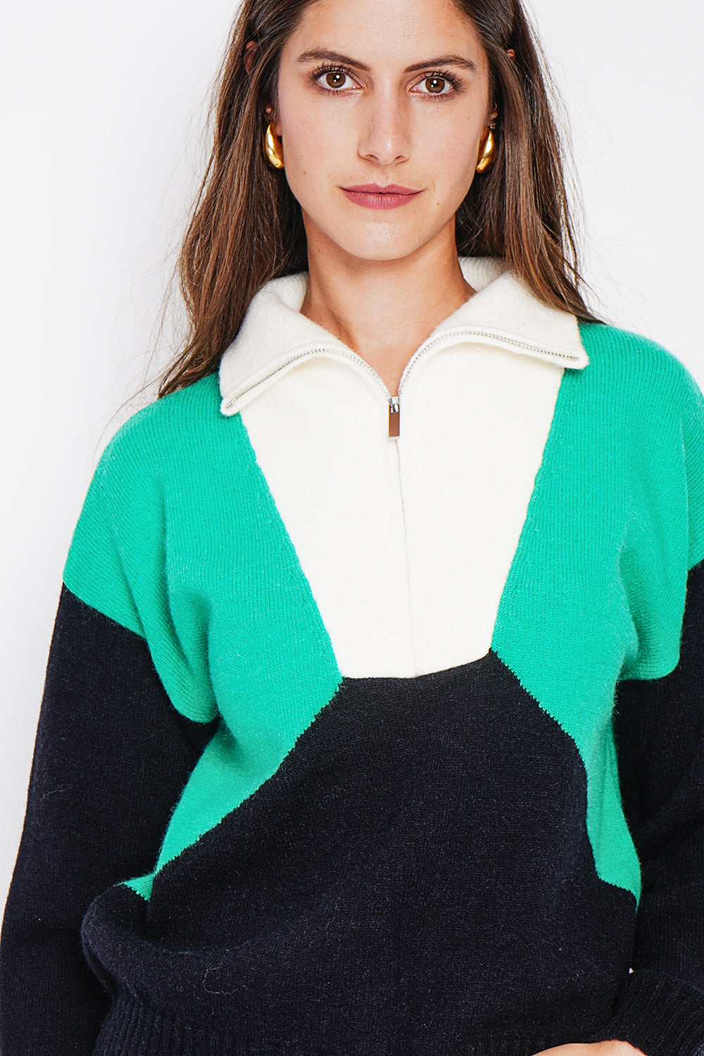 Oversized fit ribbed crew neck sweater with long sleeves