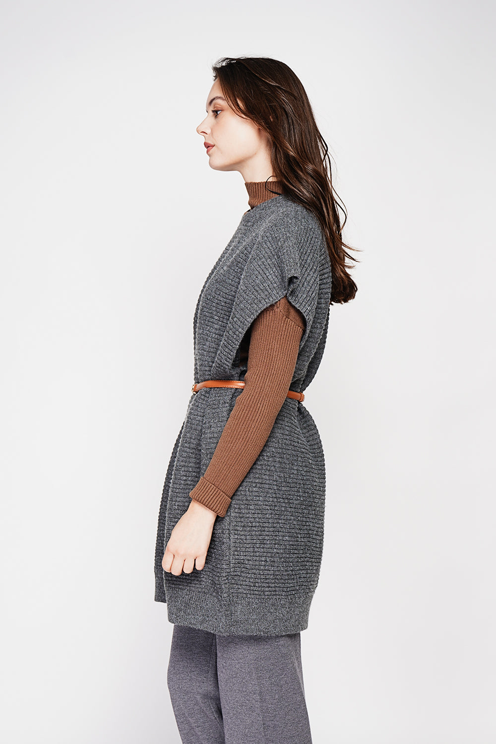 Oversized cut ribbed round neck poncho dress – Dark gray – C&Jo