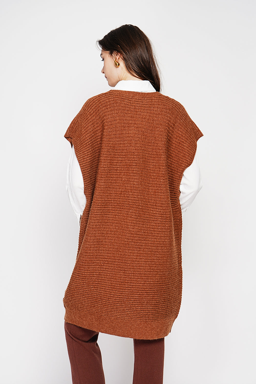 Oversized cut ribbed round neck poncho dress