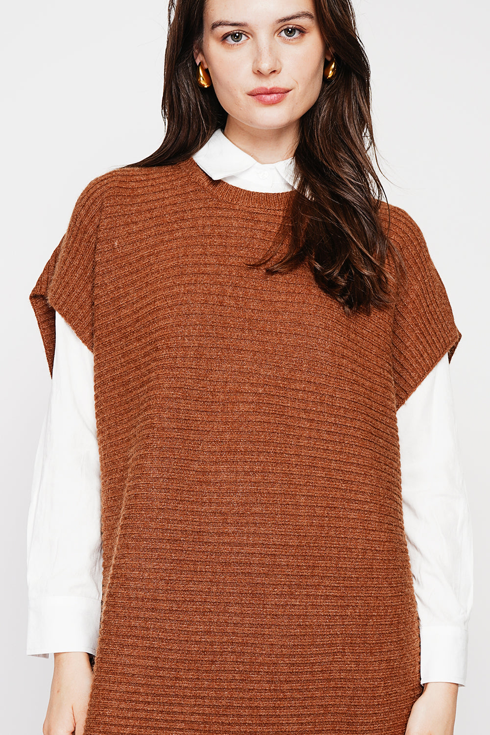 Oversized cut ribbed round neck poncho dress