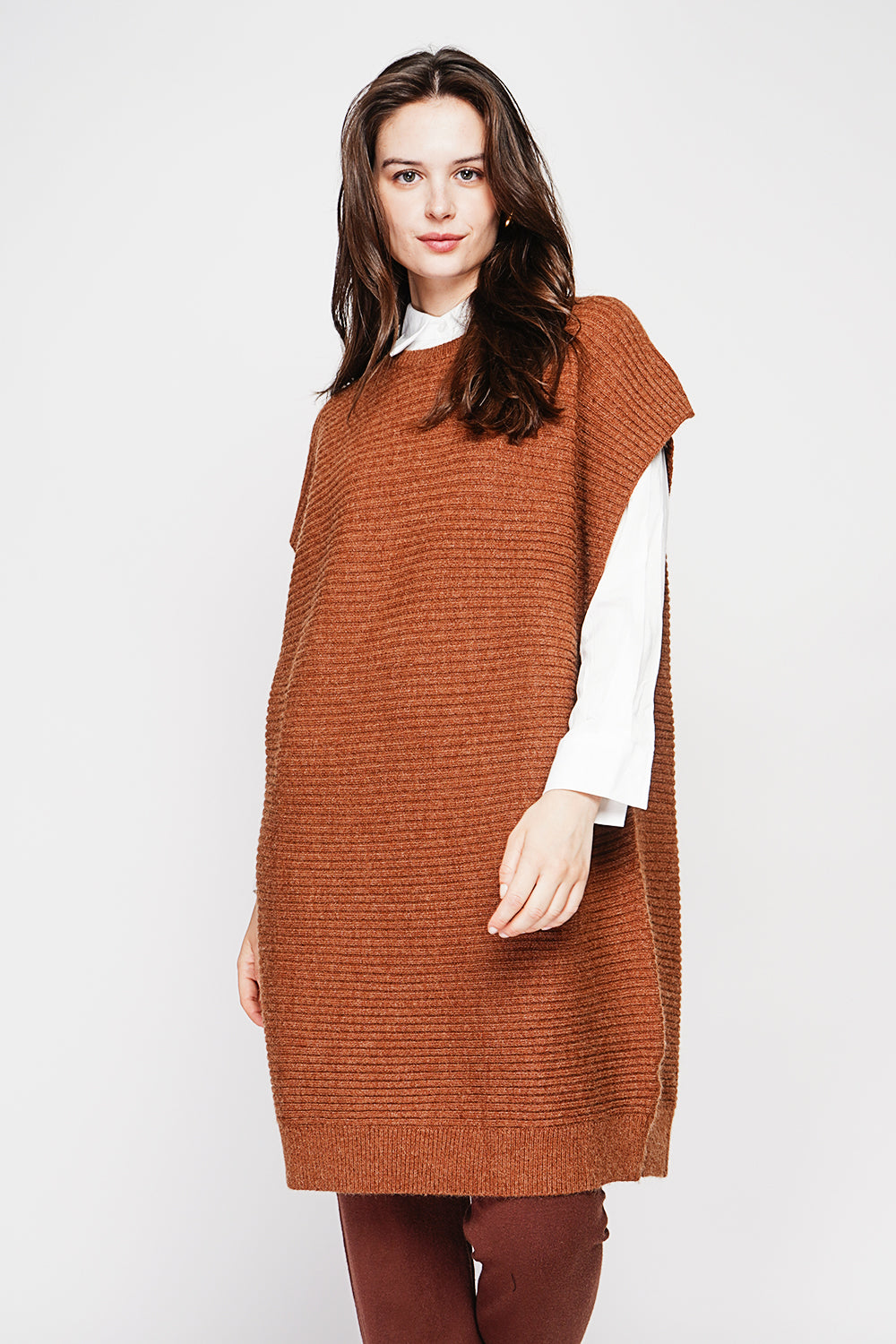 Oversized cut ribbed round neck poncho dress