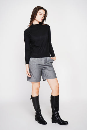 High neck sweater with fancy knit front, oversized cut and long sleeves