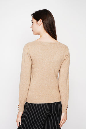 Classic V-neck sweater knitted in 2 threads with long sleeves