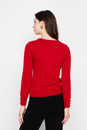 Classic round neck sweater knitted in 2 threads with long sleeves