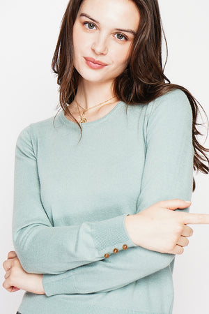 Classic round neck sweater knitted in 2 threads with long sleeves