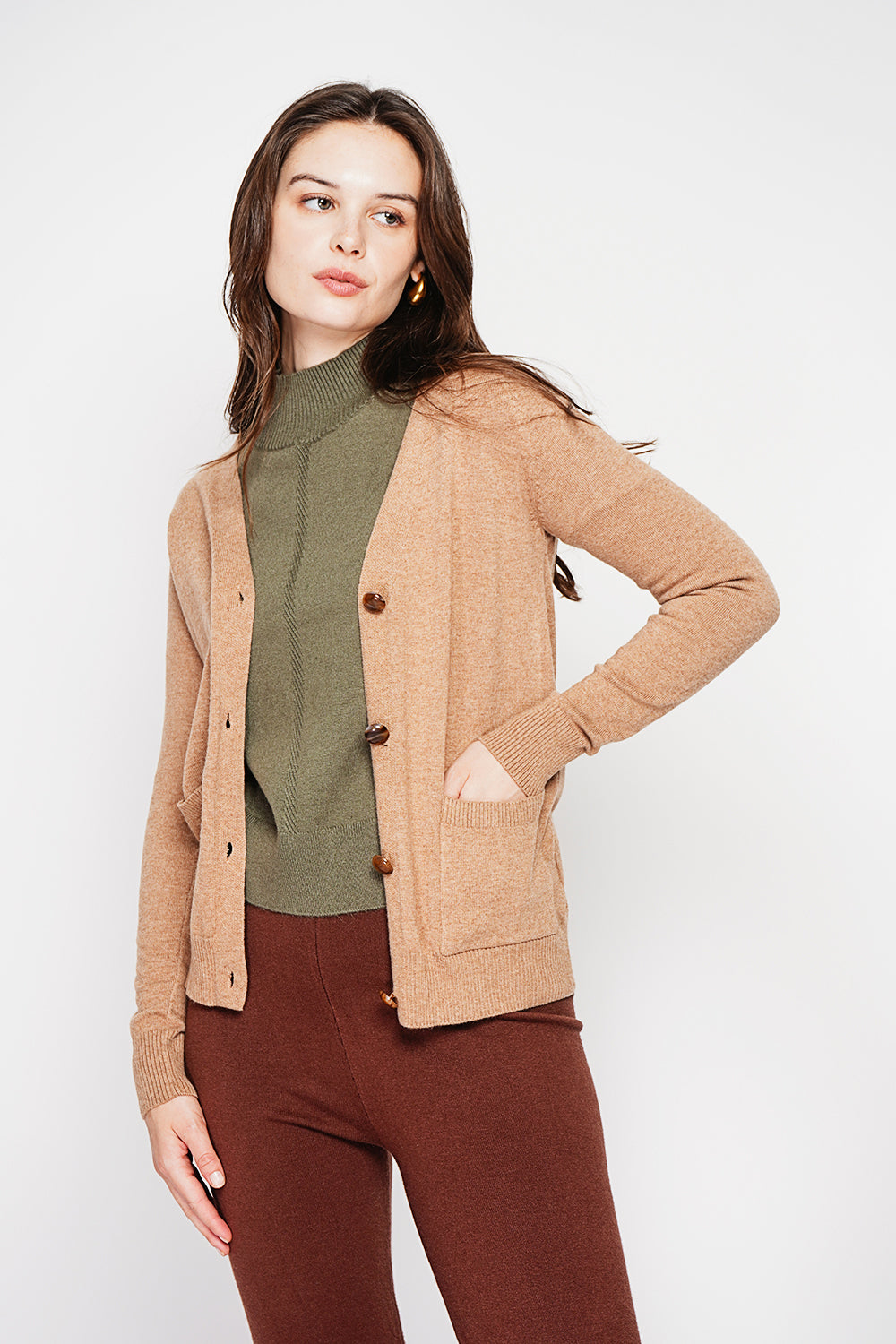 Fancy buttoned v-neck oversized fit vest with long sleeve pockets