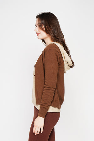 Fancy buttoned crew neck vest with long sleeves