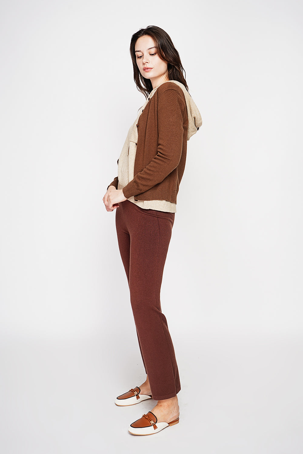 Fancy buttoned crew neck vest with long sleeves
