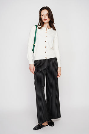 Fancy buttoned crew neck vest with long sleeves