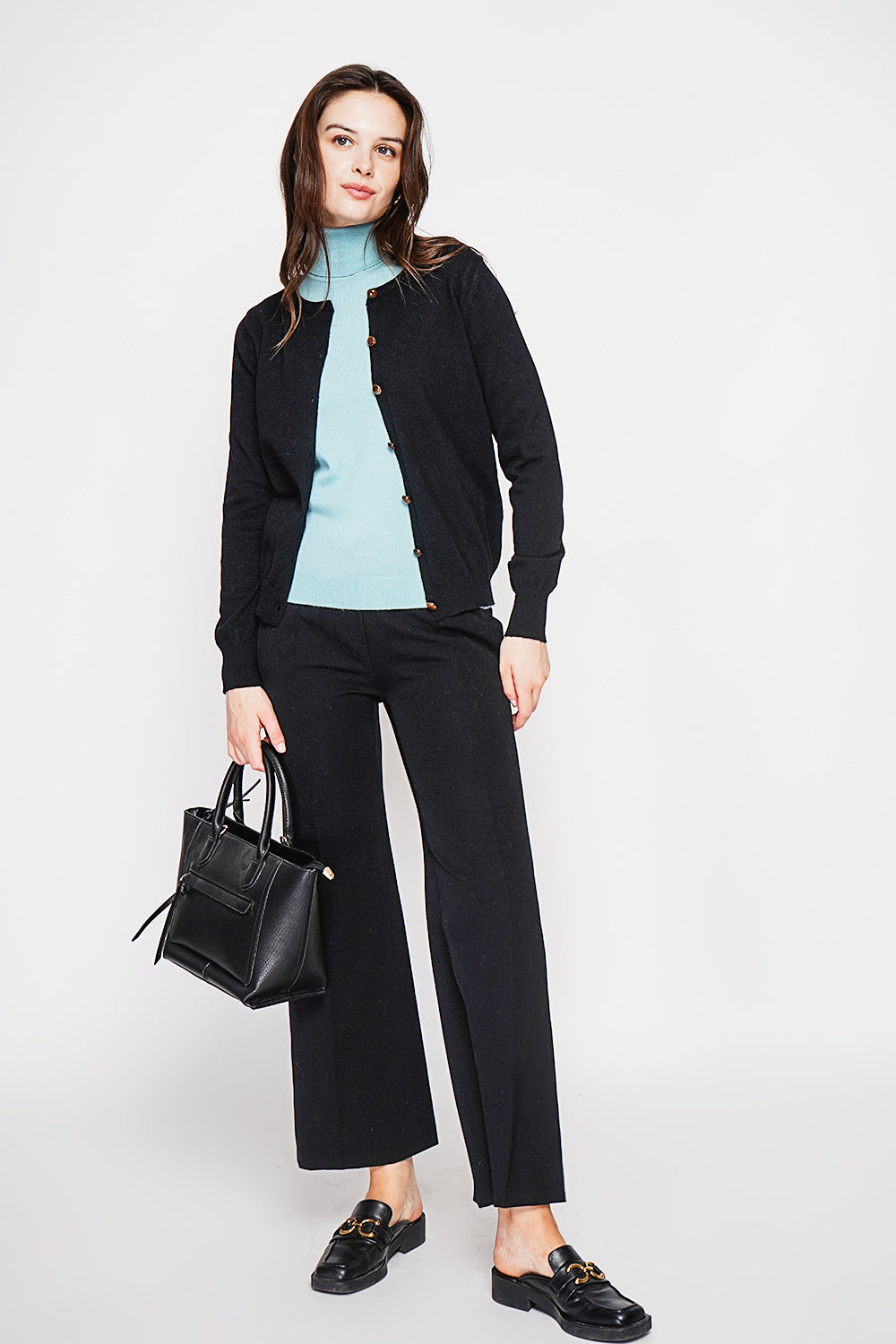 Fancy buttoned crew neck vest with long sleeves