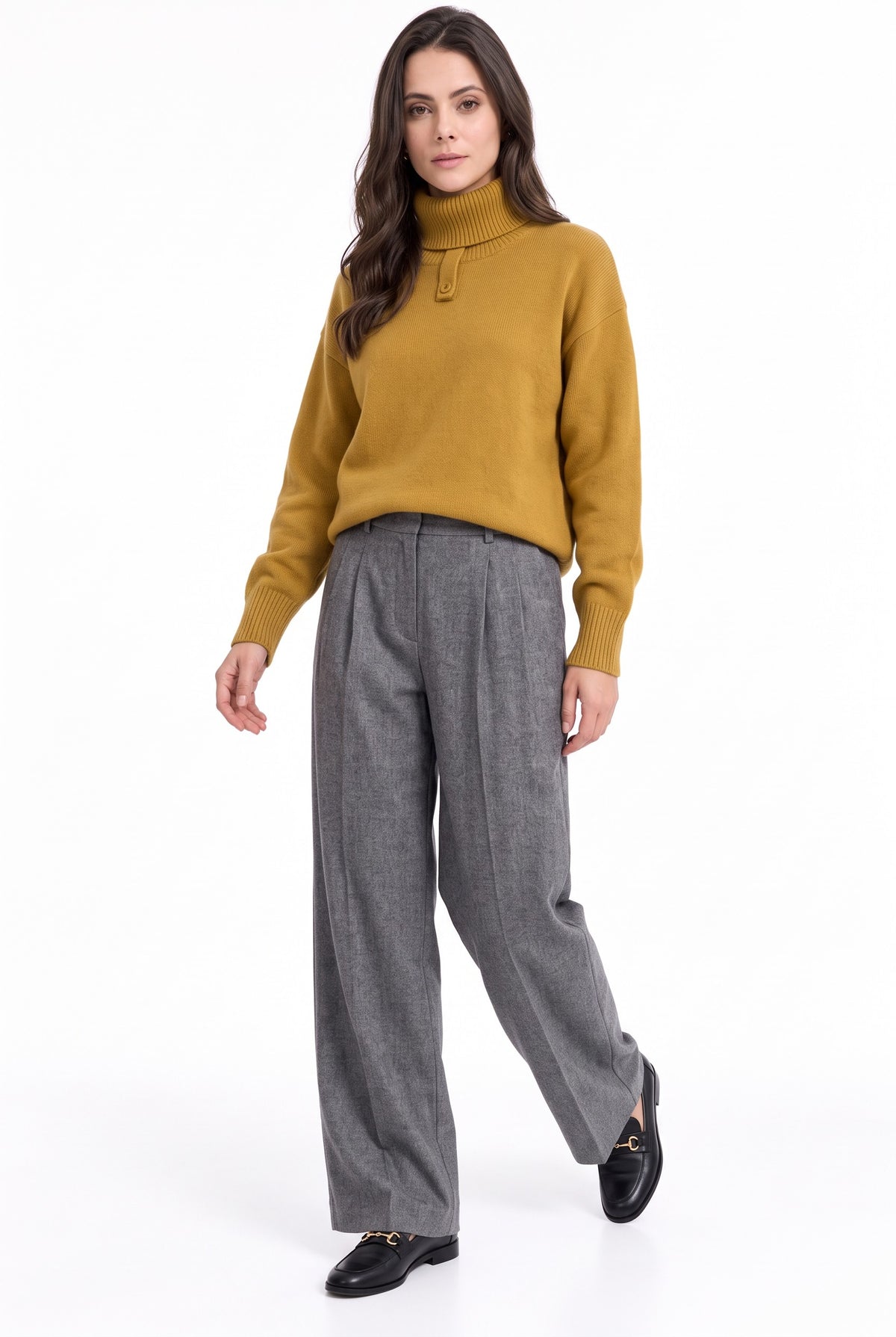 Pull col roulé patte boutonnée – Mangue – C&Jo