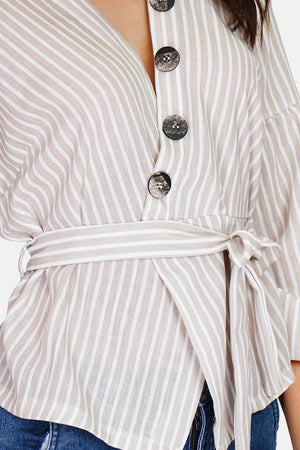 Cache-coeur shirt in striped fancy buttons and belt