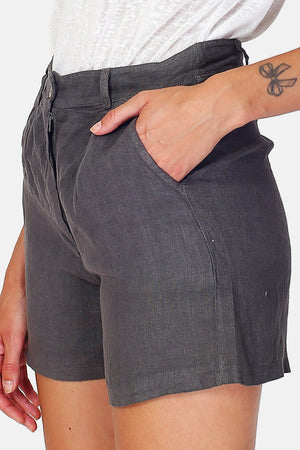 Dressy shorts Side pockets