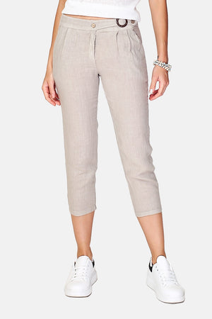 Cropped trousers with vintage buckle Pockets on the sides