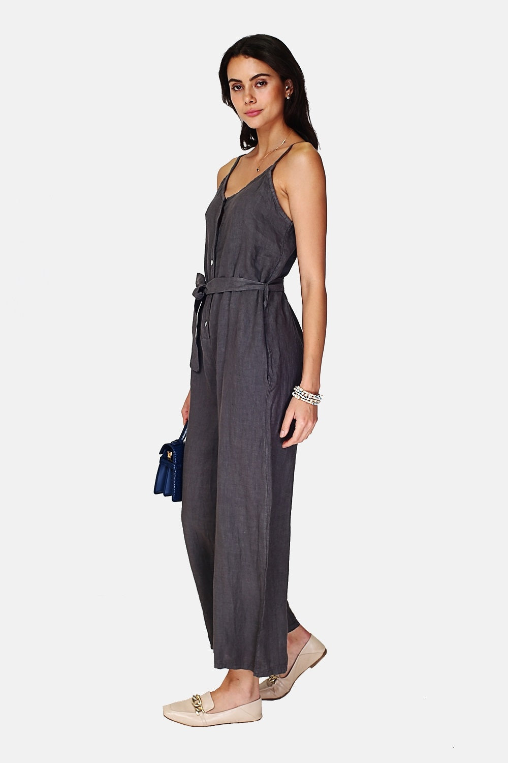 Front buttoned dungarees with belt and side pockets