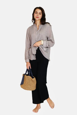 Tunic with mandarin collar, folded front, buttoned, long sleeves