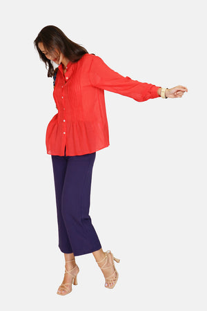 Tunic with mandarin collar, folded front, buttoned, long sleeves