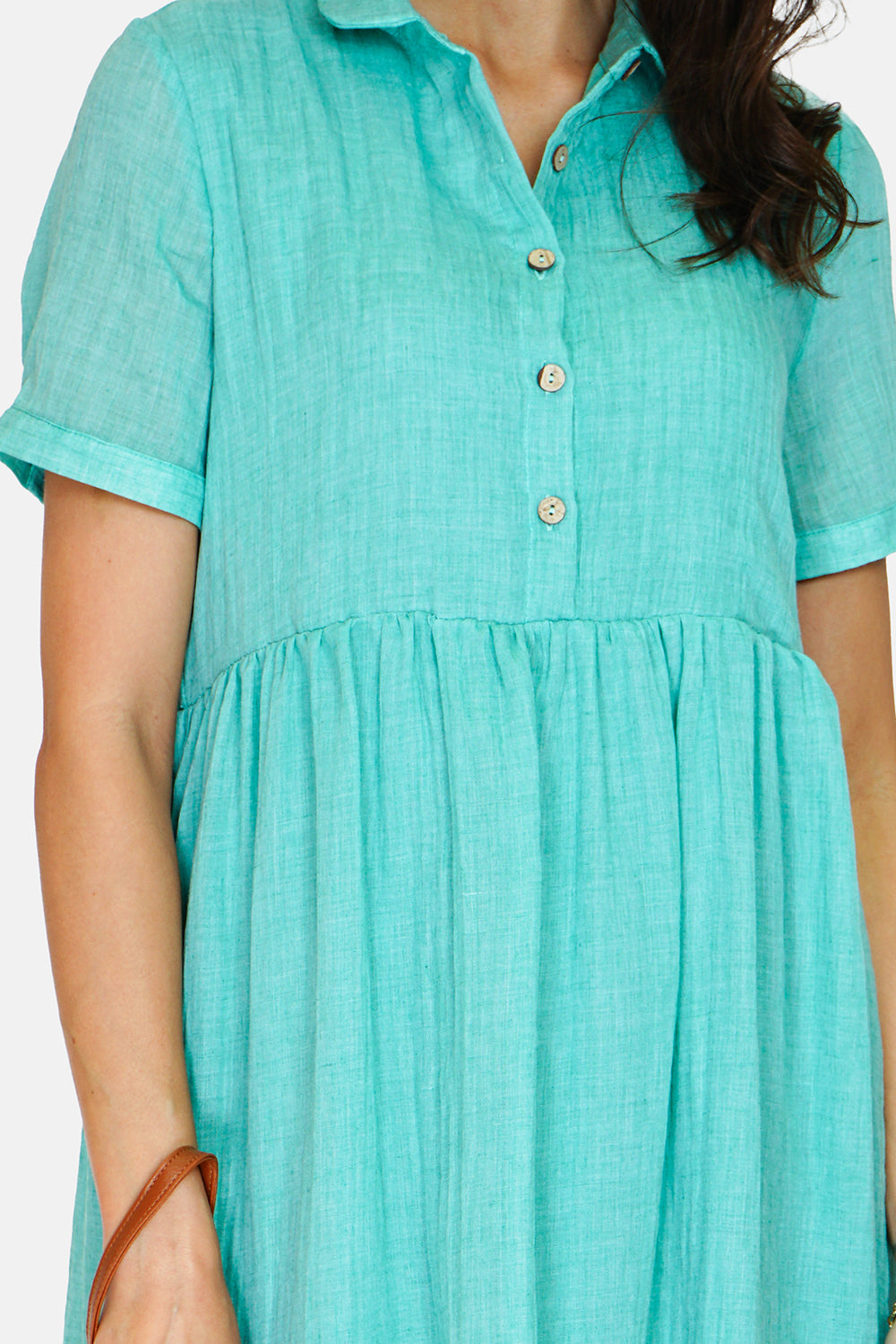 Long dress with shirt collar, buttoned front, short sleeves