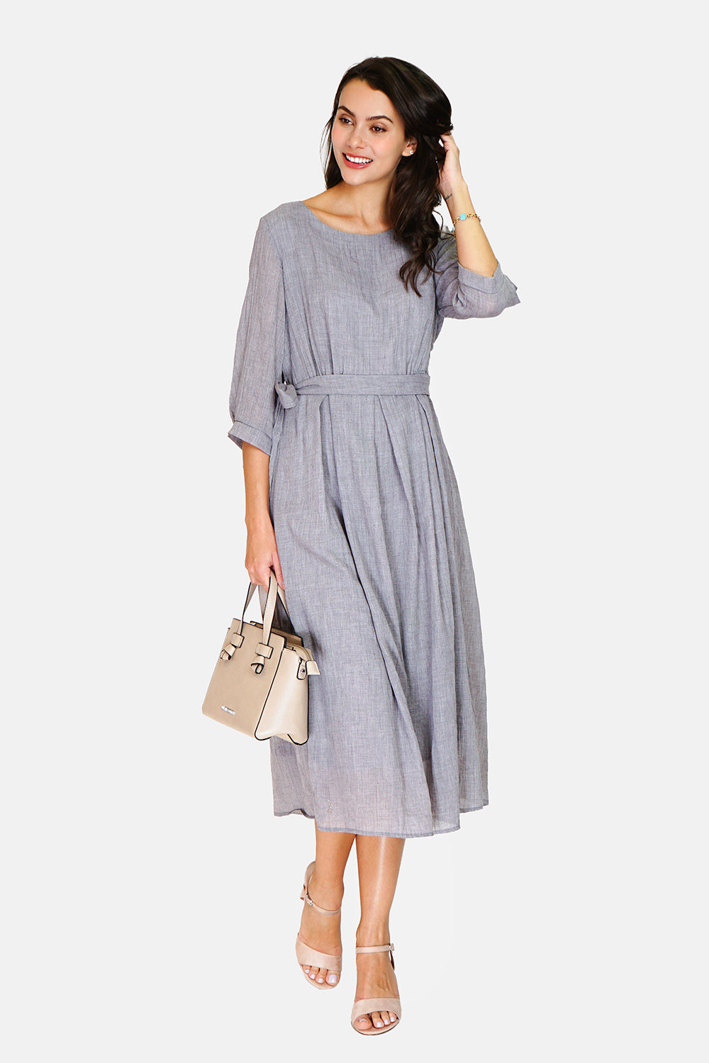 Long dress folded at the waist with belt with 3/4 sleeves