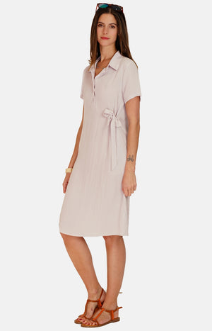 Short-sleeved shirt collar dress with buttoned front and waist tightening belt