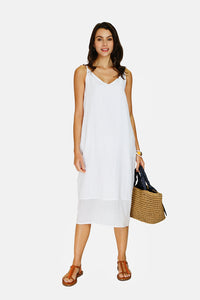 Wide v-neck strap dress front and back with pockets