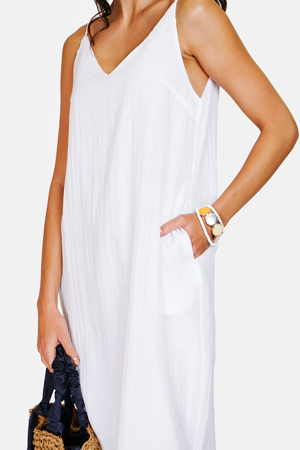 Wide v-neck strap dress front and back with pockets