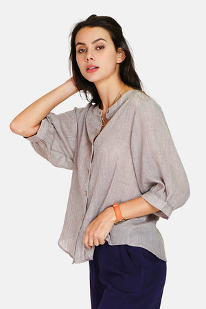 Round neck shirt Buttoned trapeze front with mid-length sleeve