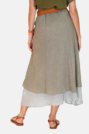 Long skirt with front pockets lined in bi-color