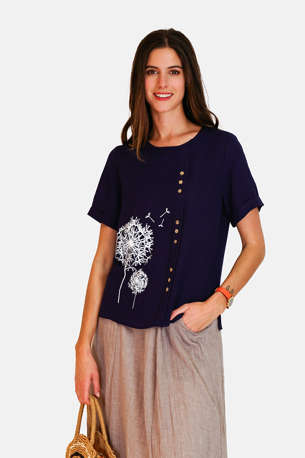 Top with buttons and front print in short sleeves