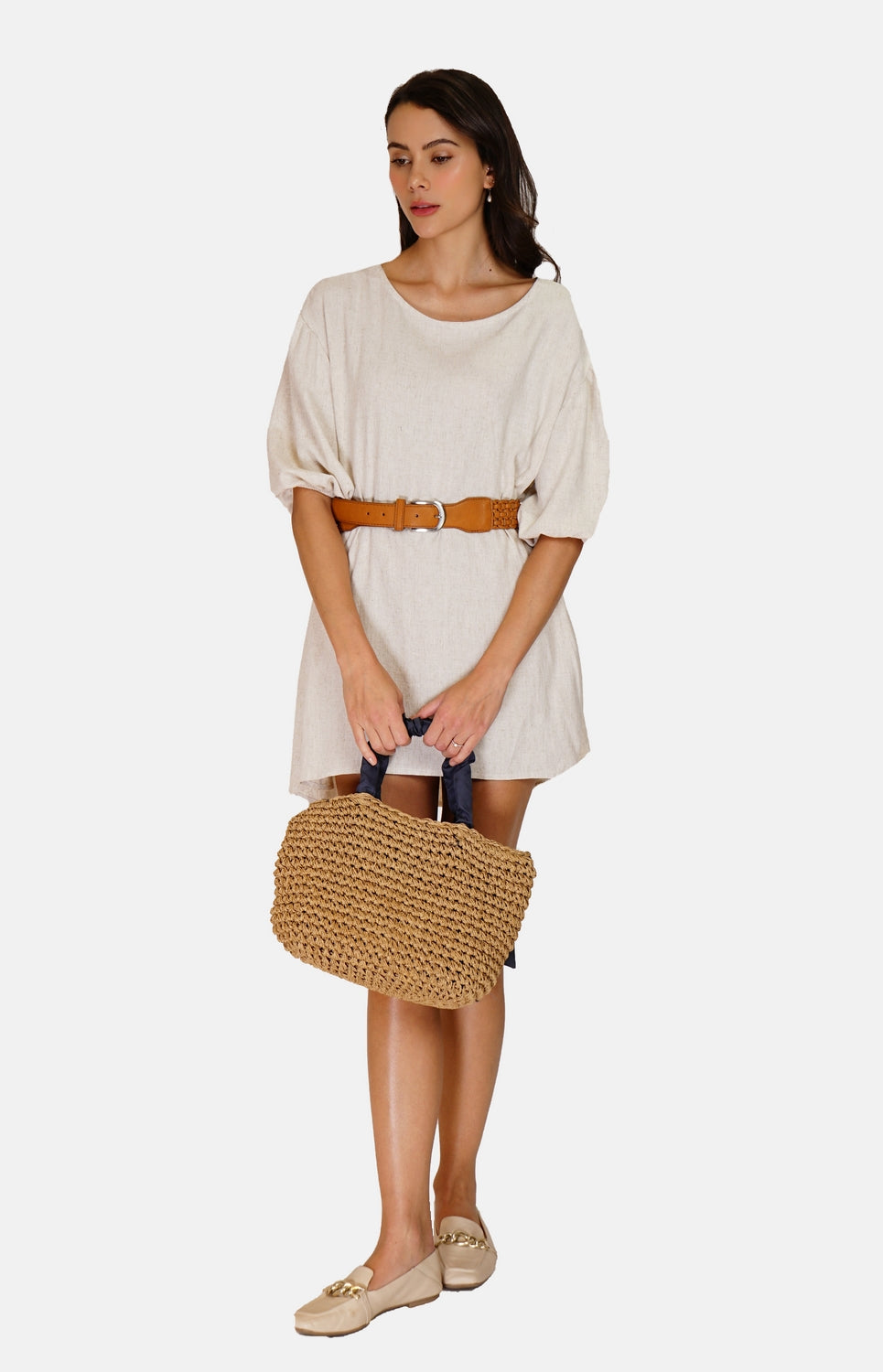 Wide back buttoned dress with mid-length sleeves