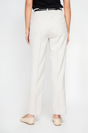 Mid-rise pants with front pockets