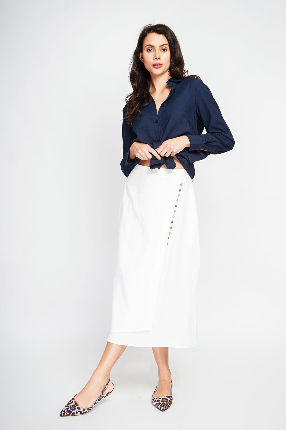 Buttoned front wrap skirt with side pockets