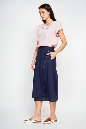 Buttoned front wrap skirt with side pockets