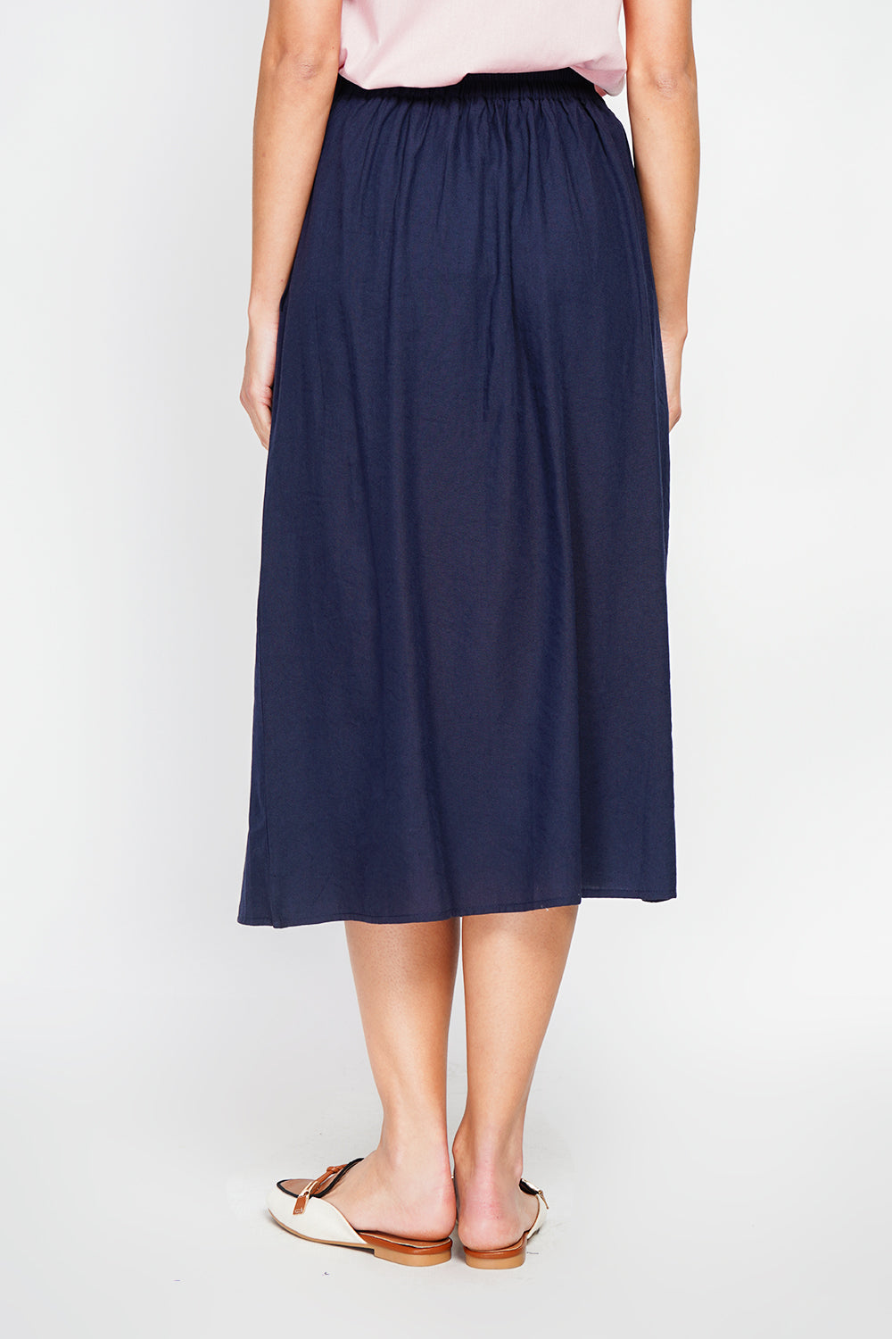 Buttoned front wrap skirt with side pockets