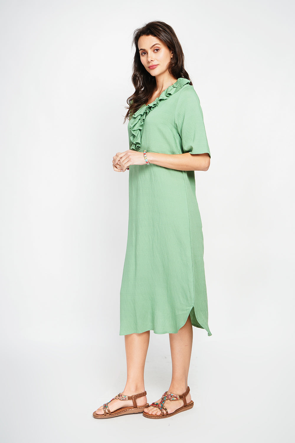 Long V-neck dress with ruffle in front and 3/4 sleeves