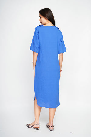 Long V-neck dress with ruffle in front and 3/4 sleeves