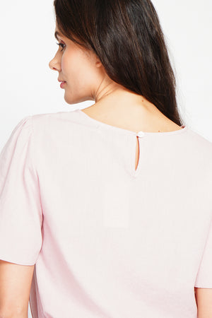 Round neck top with back slit and button closure and short sleeves