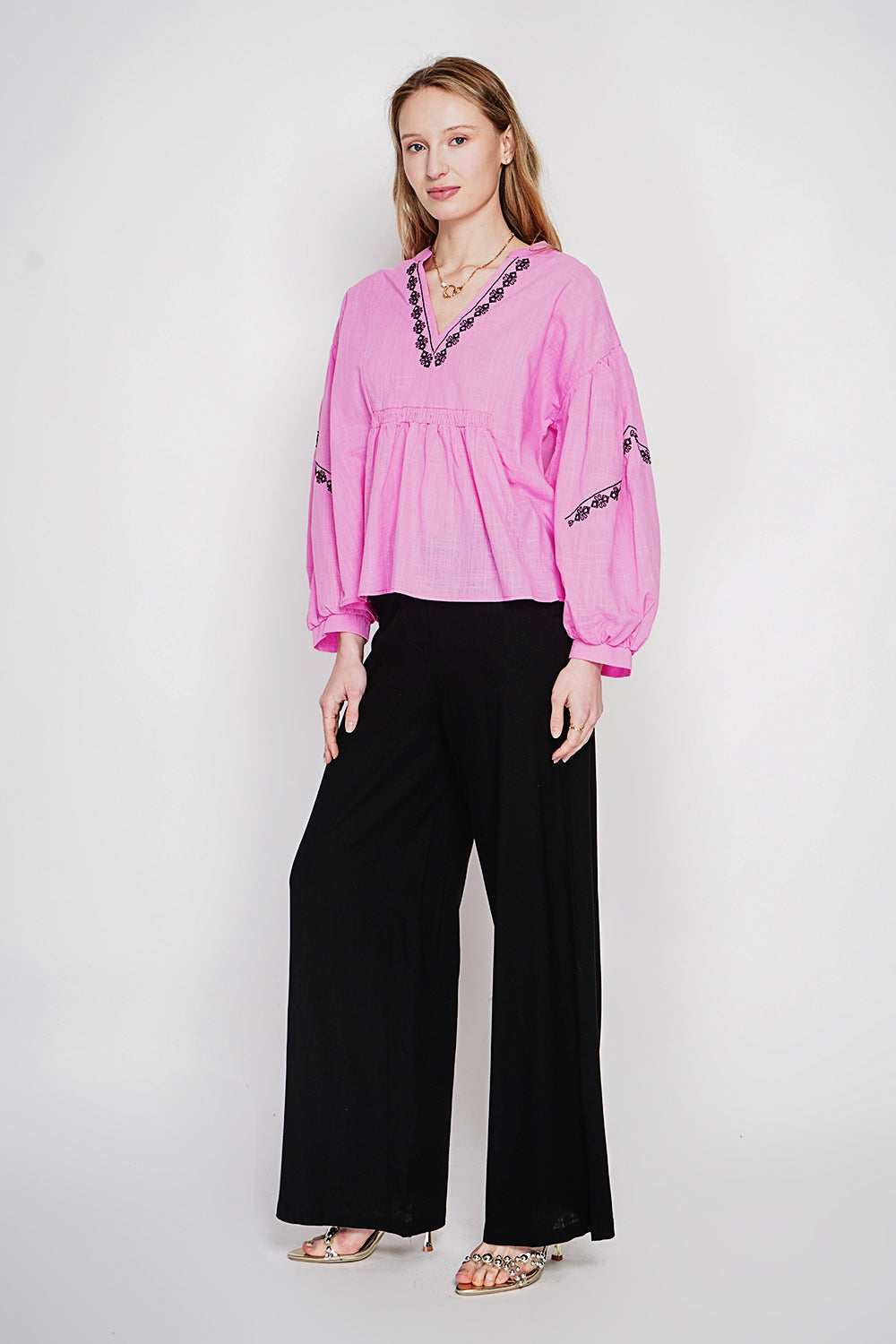 Pantalon ample taille élastiquée au dos, avec poche – Noir – Le Jardin du Lin