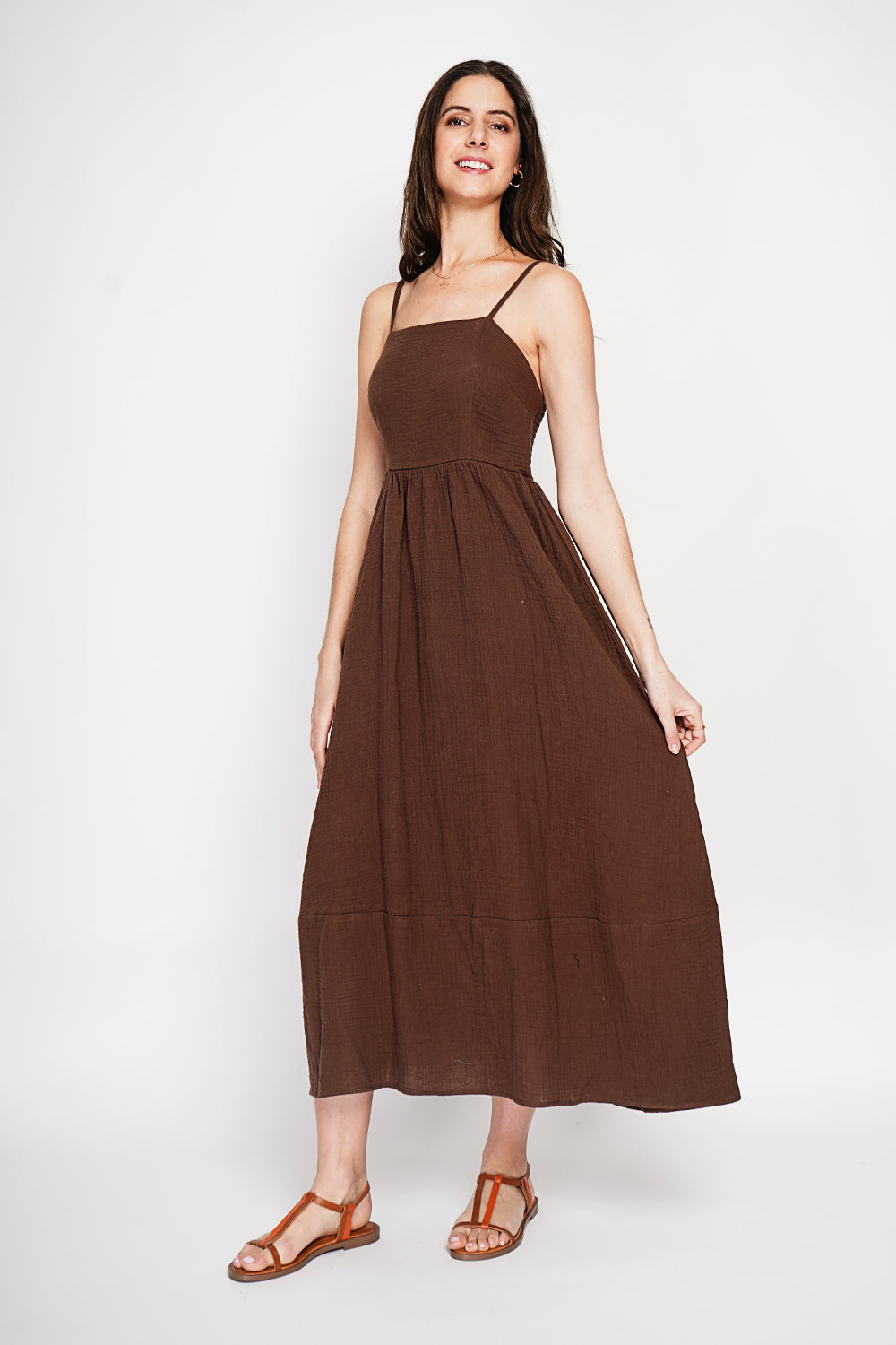 Robe longue d'été à bretelles réglables – Cacao – Le Jardin du Lin