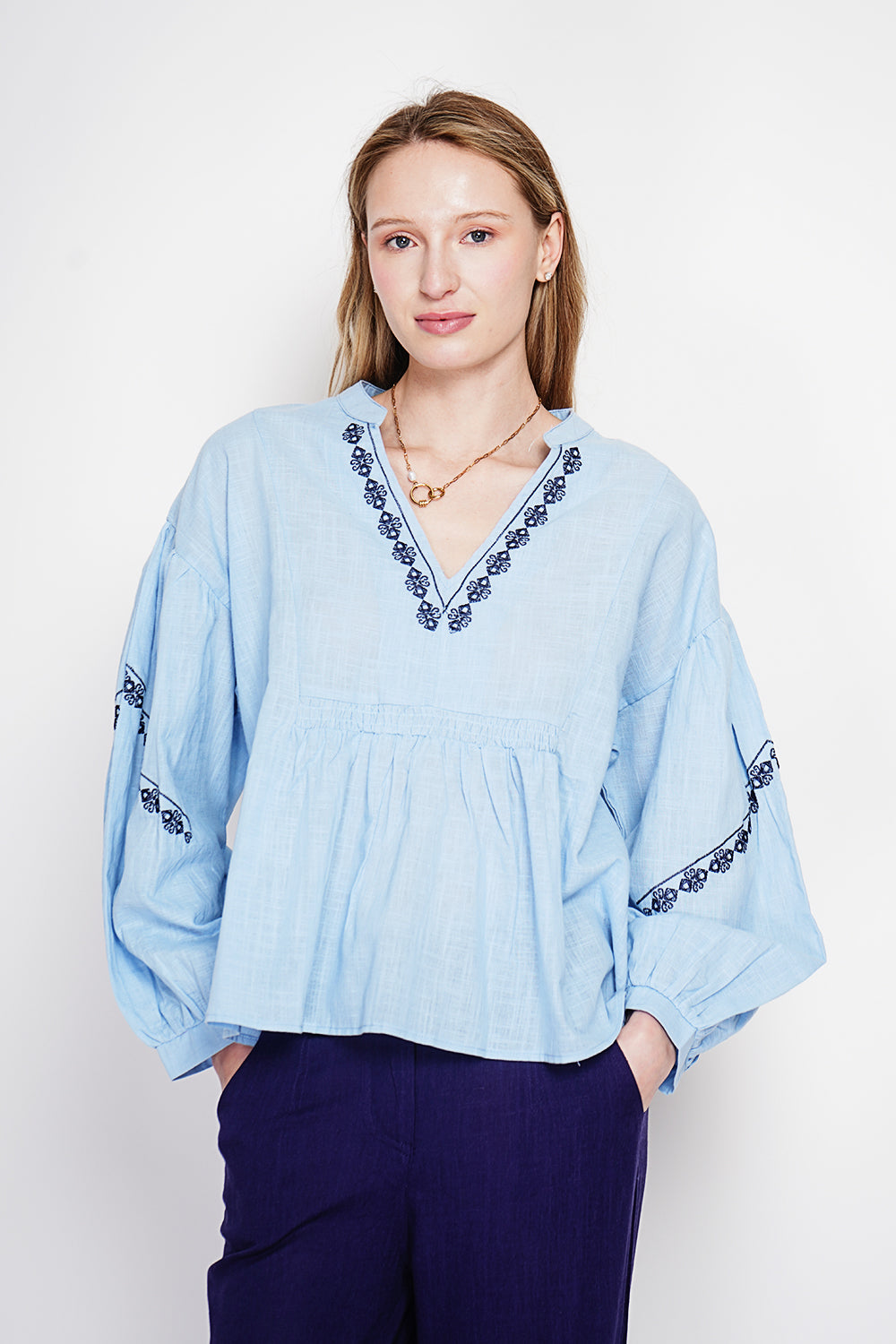 Tunisian collar blouse in embroidery with long sleeves – Blue Azure – Le Jardin du Lin